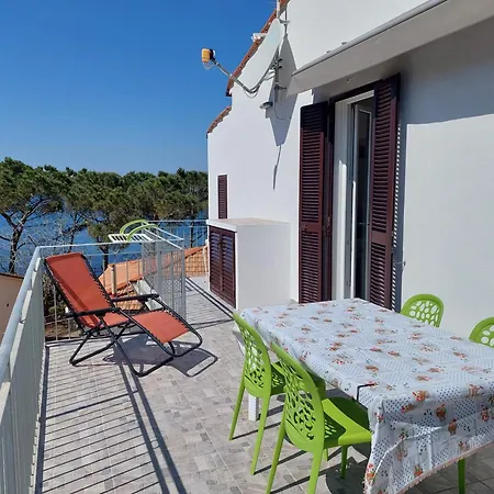 Le Casette Dell'innamorata - Helloelba Сasa de vacaciones Palazzo (Livorno)